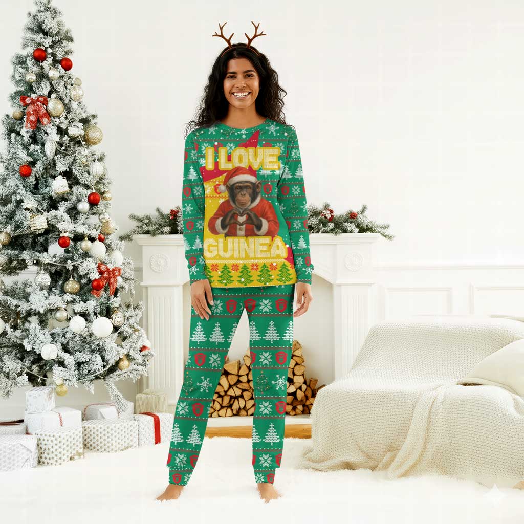 Guinea Christmas Pajama Set Santa Chimpanzee Heart Hands and Snowflake - African Pride