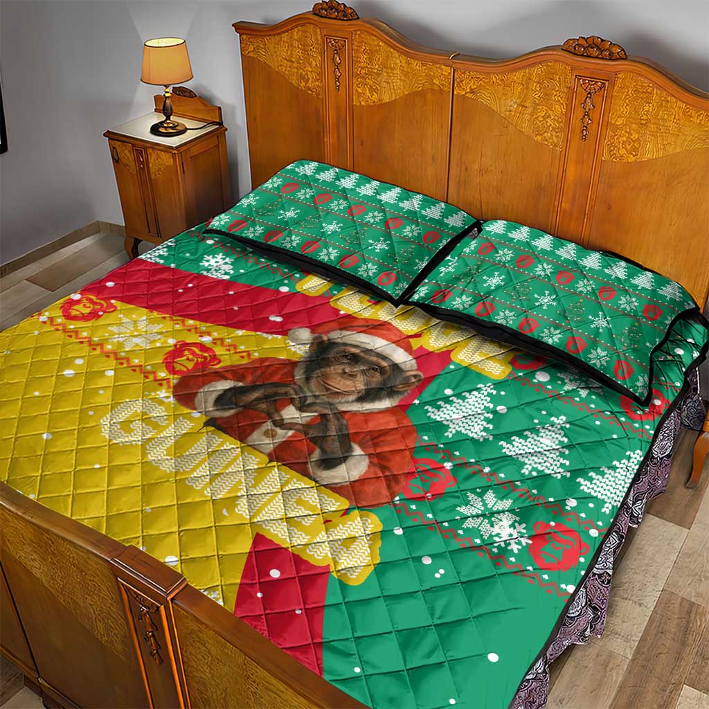 Guinea Christmas Quilt Bed Set Santa Chimpanzee Heart Hands and Snowflake - African Pride
