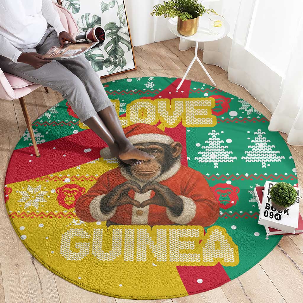 Guinea Christmas Round Carpet Santa Chimpanzee Heart Hands and Snowflake - African Pride