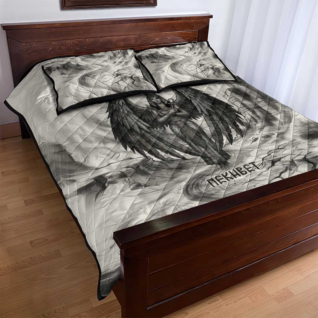 Nekhbet Egyptian Quilt Bed Set Vulture Goddess Mother of Protection Wings Claws Desert