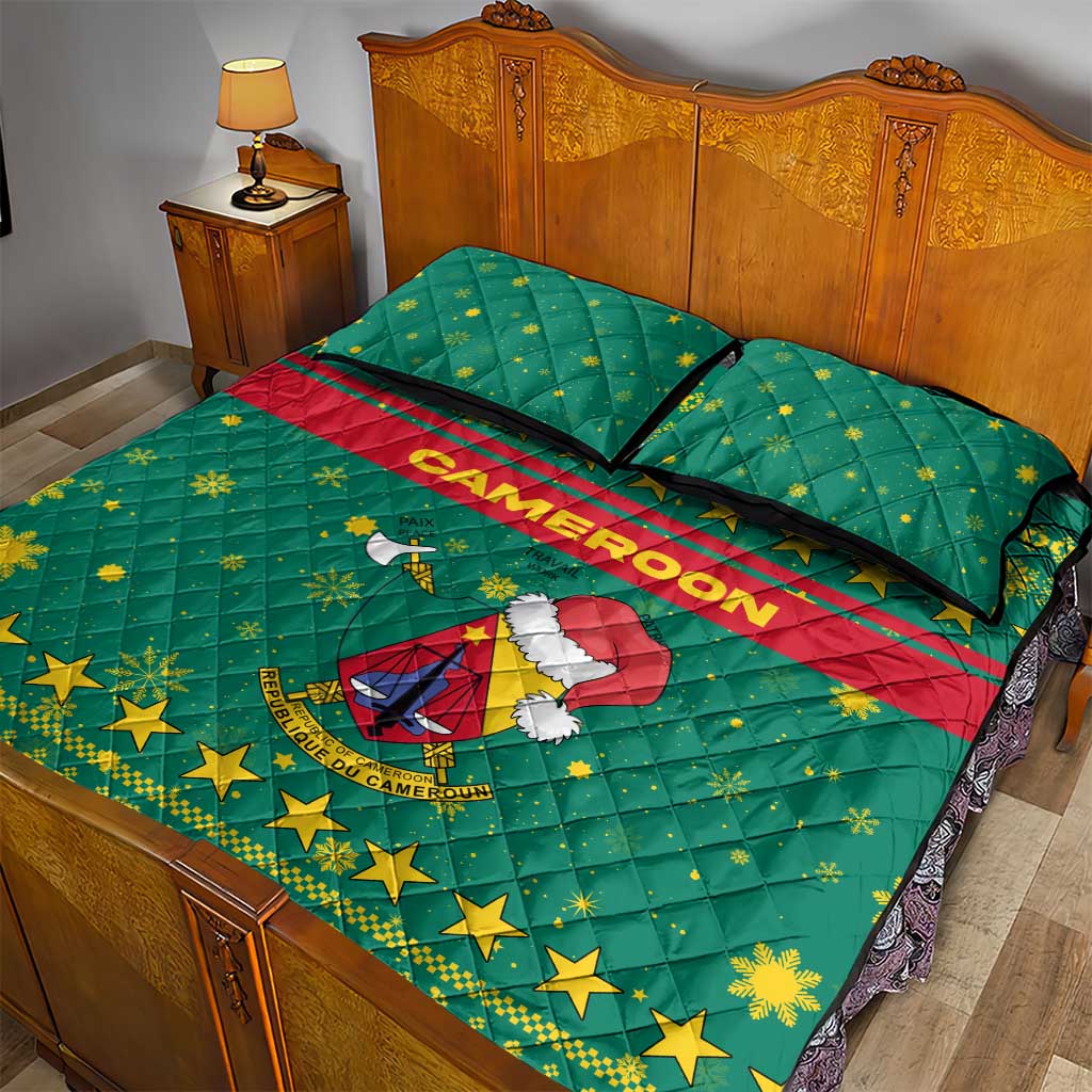Cameroon Christmas Quilt Bed Set Coat of Arms Santa Hat and Stars Motif - African Pride
