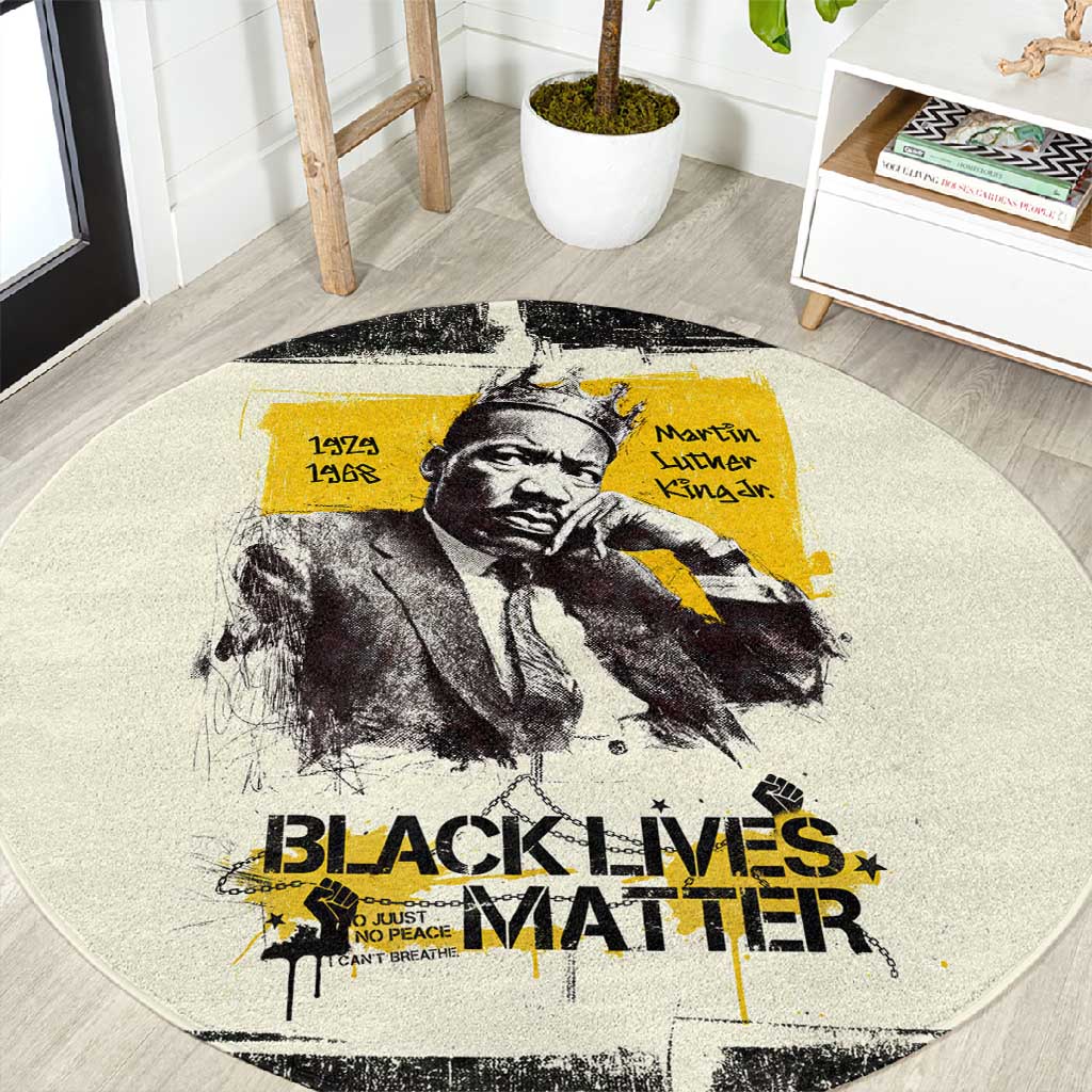 Martin Luther King Jr Round Carpet Black Lives Matter Street Art Portrait Civil Rights Tribute Bold Striped - African Pride