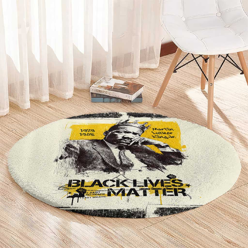 Martin Luther King Jr Round Carpet Black Lives Matter Street Art Portrait Civil Rights Tribute Bold Striped - African Pride