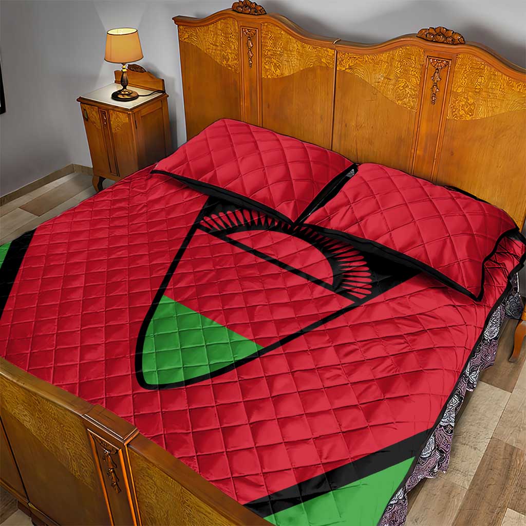 Malawi Quilt Bed Set Flag Colors Blended with National Emblem