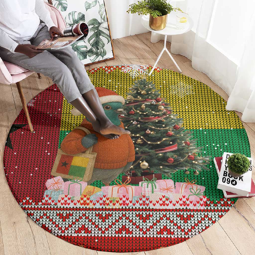 Guinea Bissau Christmas Round Carpet Santa Penguin Christmas Tree and Snowflake - African Pride