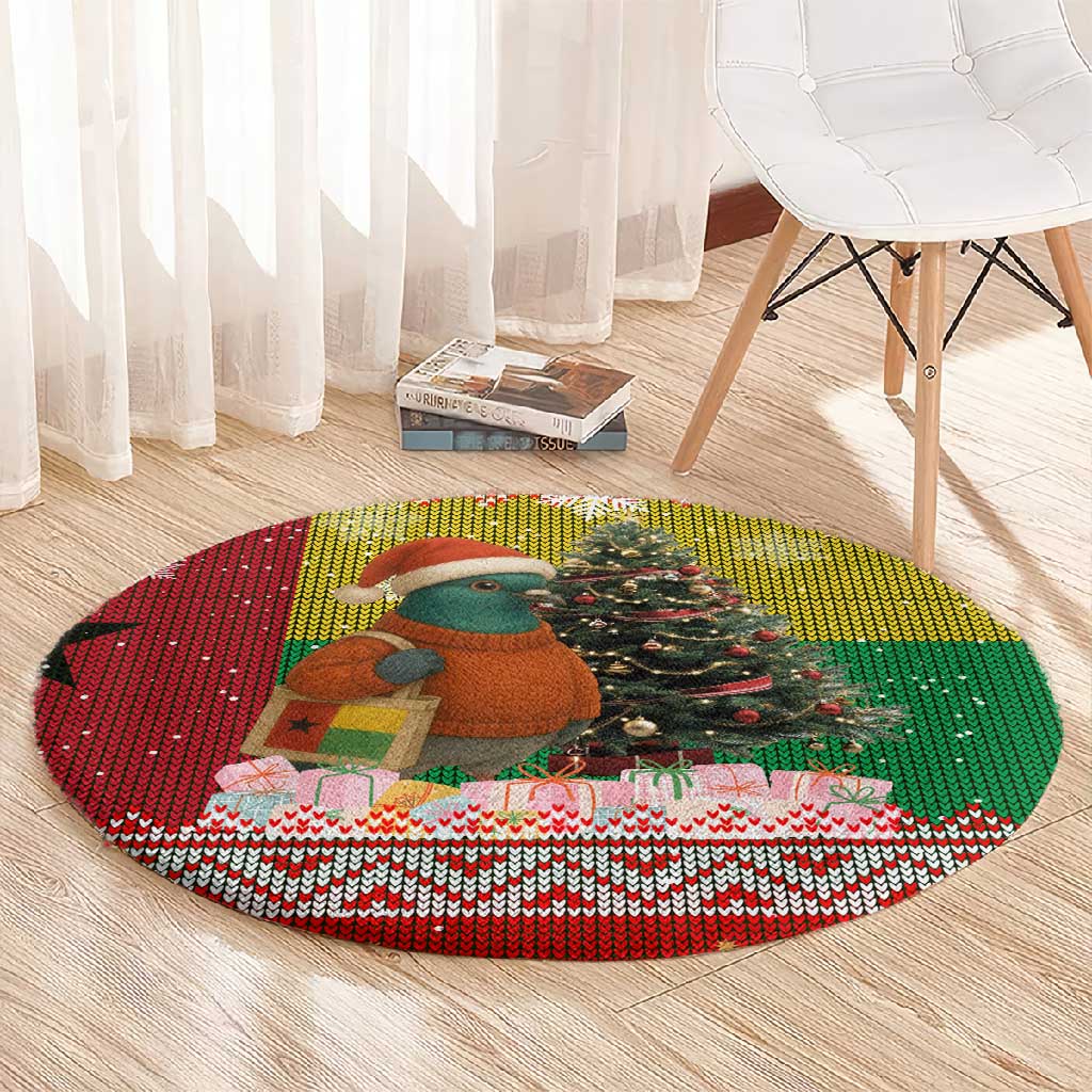 Guinea Bissau Christmas Round Carpet Santa Penguin Christmas Tree and Snowflake - African Pride