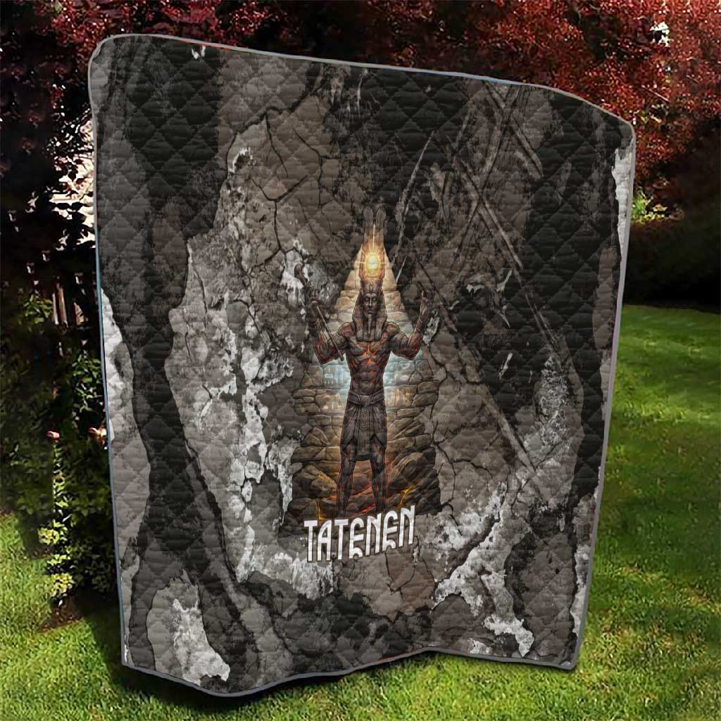 Tatenen Quilt Rising Hand Design Egyptian God of Creation and Earth Emergence