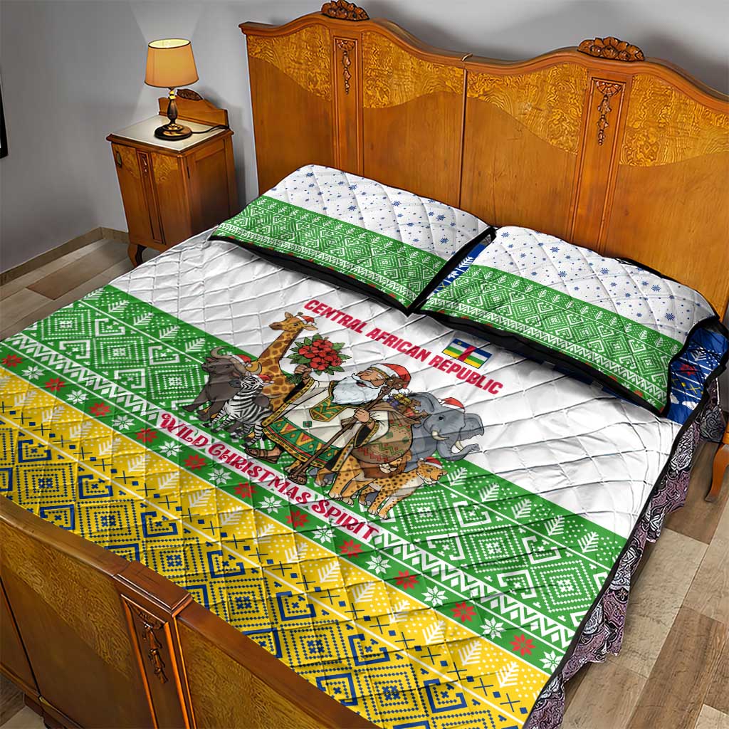 Central African Republic Christmas Quilt Bed Set Santa and Safari Animals Baobab Trees Snowflakes - African Pride