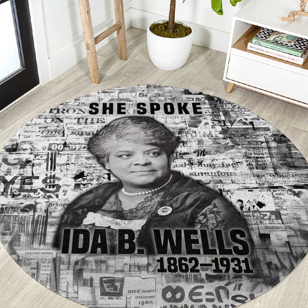 Ida B. Wells Round Carpet with Newspaper Collage Design Powerful Portrait Civil Rights and Free Press Tribute - African Pride