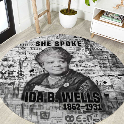 Ida B. Wells Round Carpet with Newspaper Collage Design Powerful Portrait Civil Rights and Free Press Tribute - African Pride