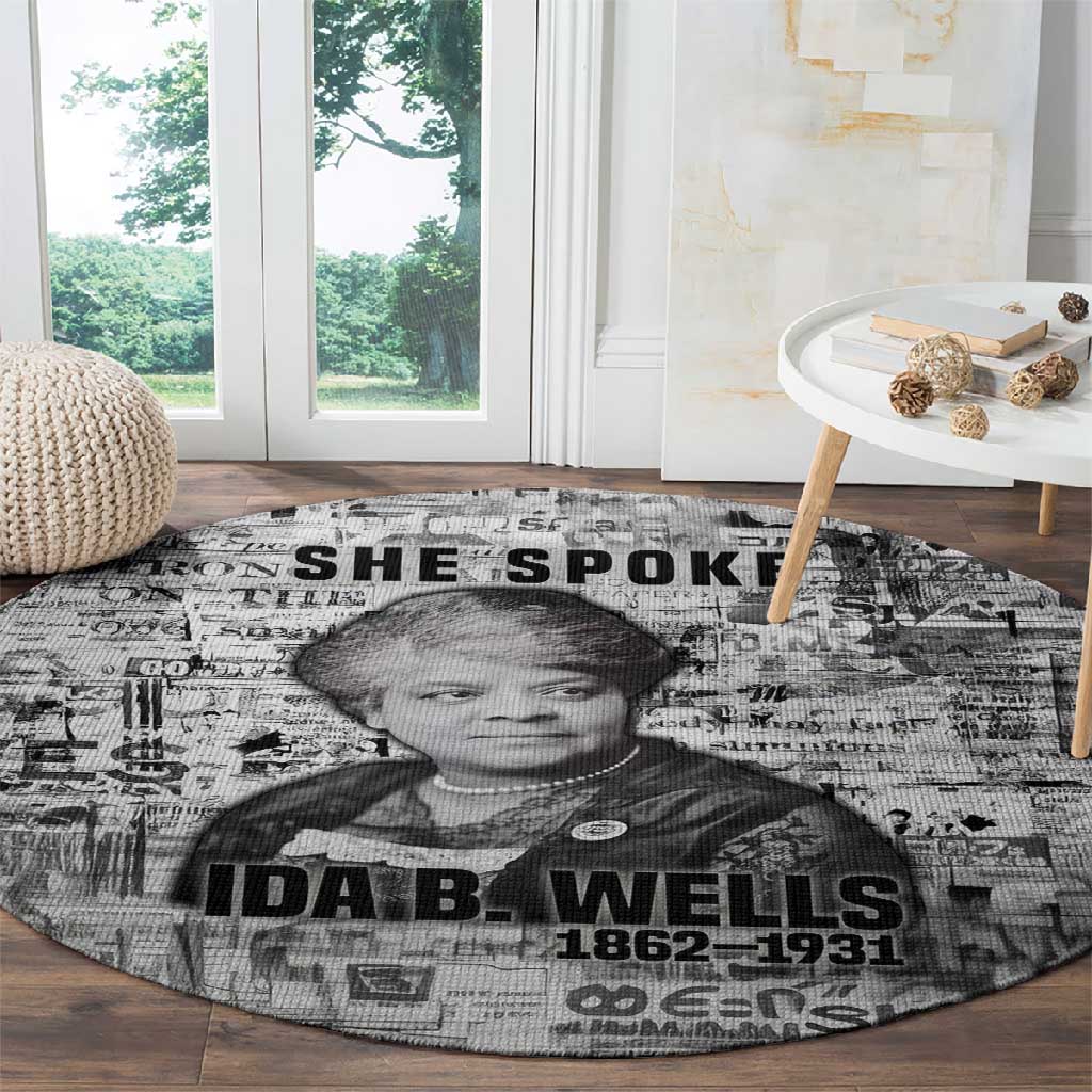 Ida B. Wells Round Carpet with Newspaper Collage Design Powerful Portrait Civil Rights and Free Press Tribute - African Pride