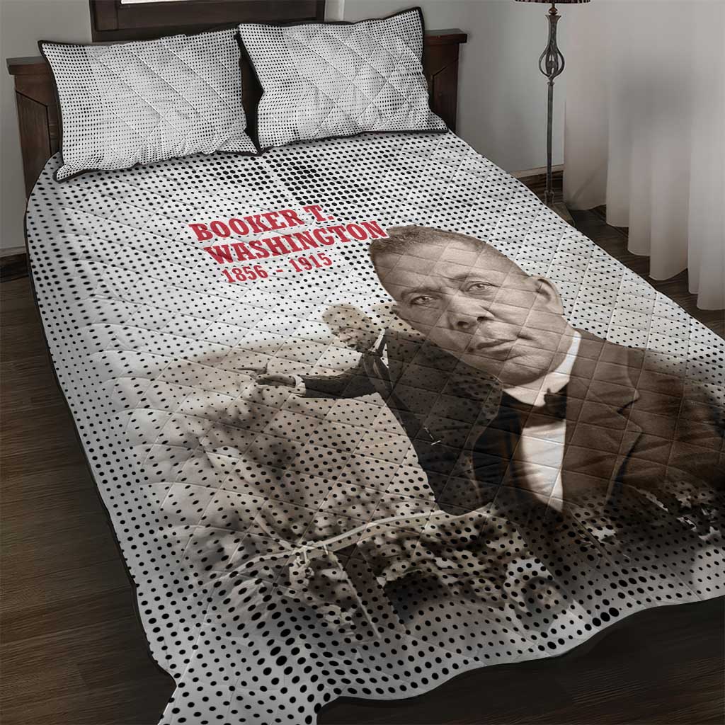 Booker T. Washington Quilt Bed Set Halftone Portrait Design Tilling a Field Quote Historical Civil Rights Tribute - African Pride