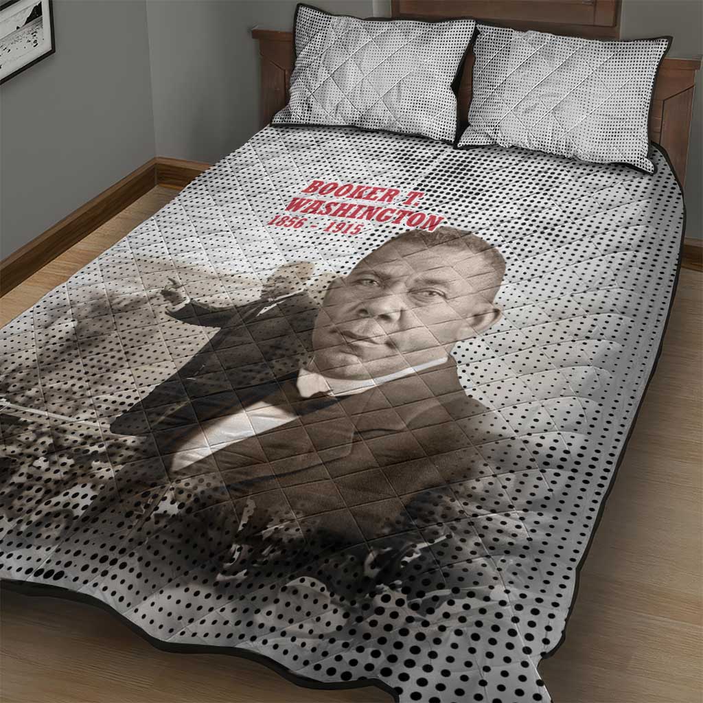 Booker T. Washington Quilt Bed Set Halftone Portrait Design Tilling a Field Quote Historical Civil Rights Tribute - African Pride