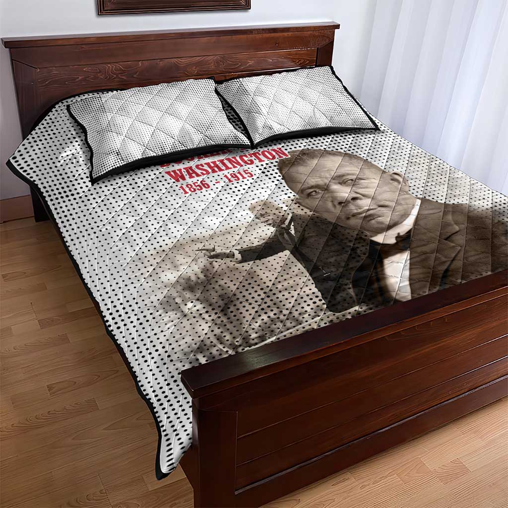 Booker T. Washington Quilt Bed Set Halftone Portrait Design Tilling a Field Quote Historical Civil Rights Tribute - African Pride