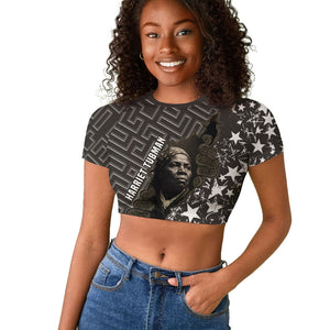 Harriet Tubman Underground Railroad Raglan Cropped T shirt Fearless In The Dark - Civil Rights Hero Vintage Art