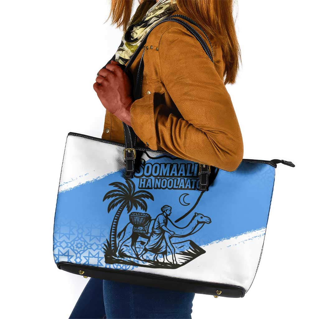 Somalia Leather Tote Bag with Soomaaliya Ha Noolaato Nomad Moon Flag Spirit