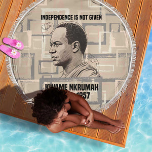 Kwame Nkrumah Beach Blanket with Raised Fist Design and Independence Quote Ghana 1957 Tribute - African Pride