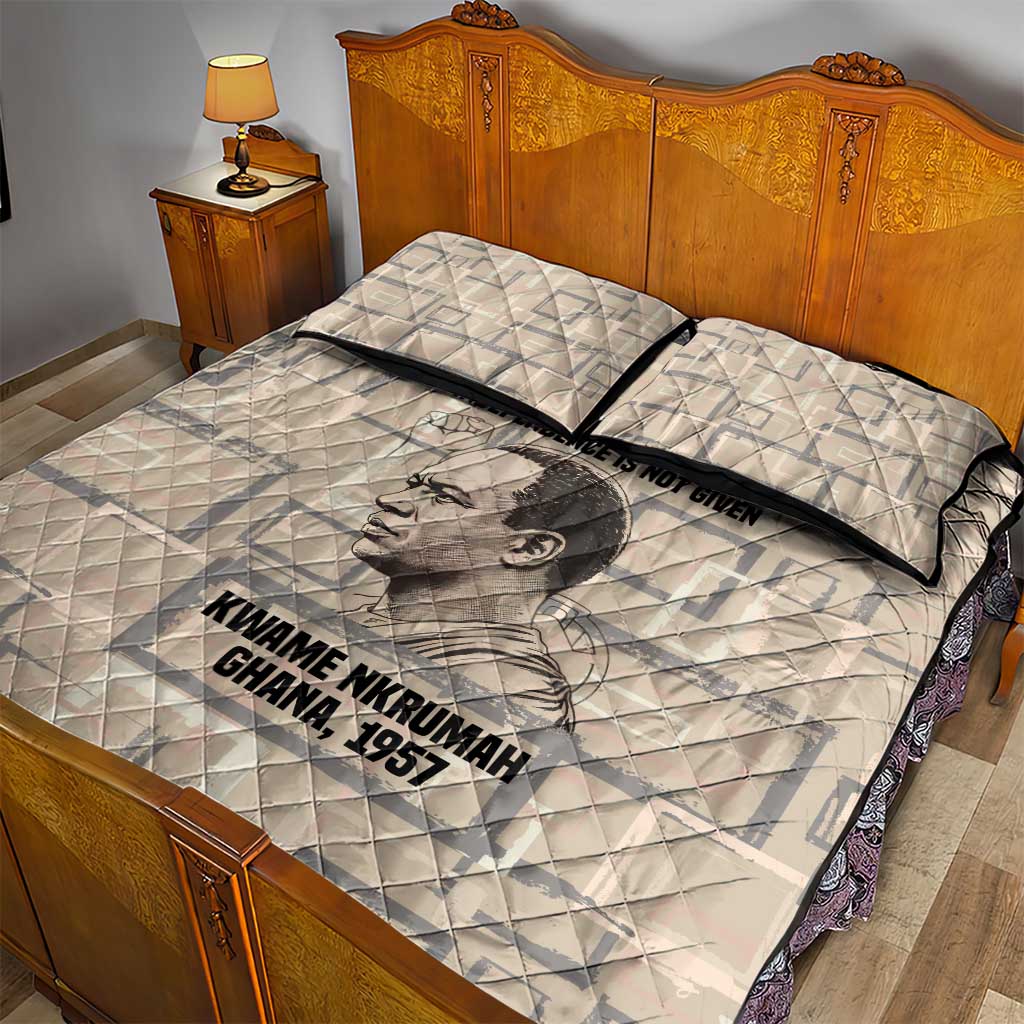 Kwame Nkrumah Quilt Bed Set with Raised Fist Design and Independence Quote Ghana 1957 Tribute - African Pride