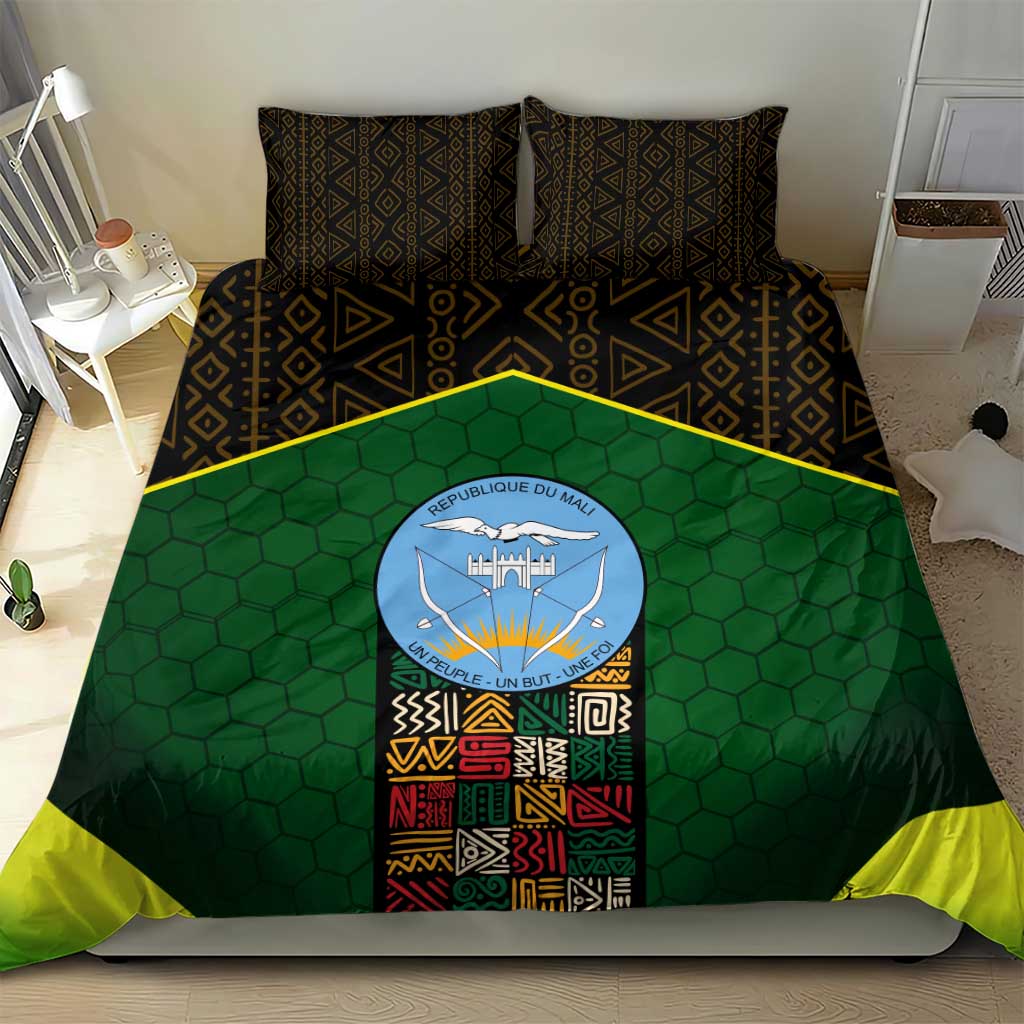 Mali Map Bedding Set Vulture in Gliding Flight - African Patterns Design