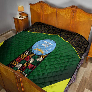 Mali Map Quilt Vulture in Gliding Flight - African Patterns Design