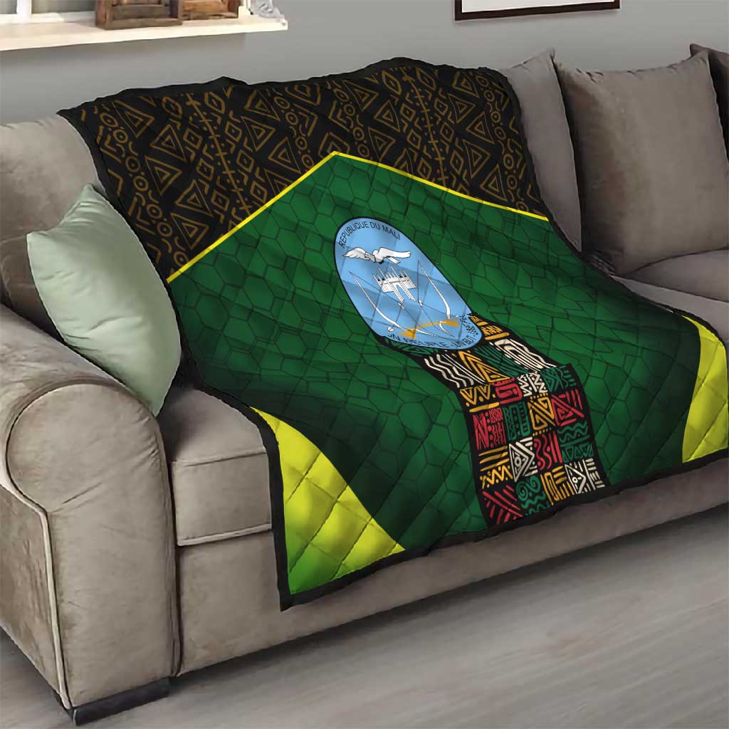 Mali Map Quilt Vulture in Gliding Flight - African Patterns Design