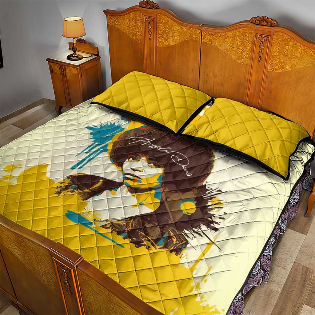 Angela Davis Quilt Bed Set Bold Pop Art Style Freedom Is a Constant Struggle Quote Civil Rights Activist - African Pride