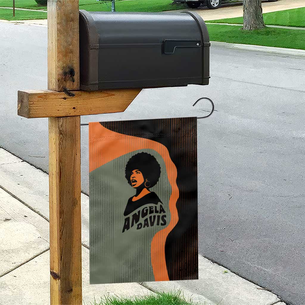 Angela Davis Garden Flag Retro Graphic Design I Am Changing the Things I Cannot Accept Quote Civil Rights Empowerment Tribute - African Pride