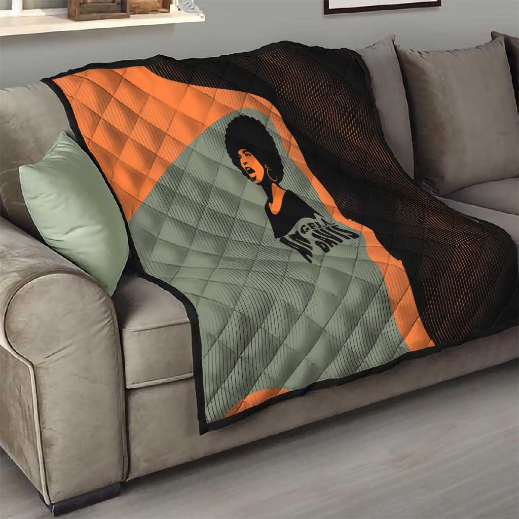 Angela Davis Quilt Retro Graphic Design I Am Changing the Things I Cannot Accept Quote Civil Rights Empowerment Tribute - African Pride