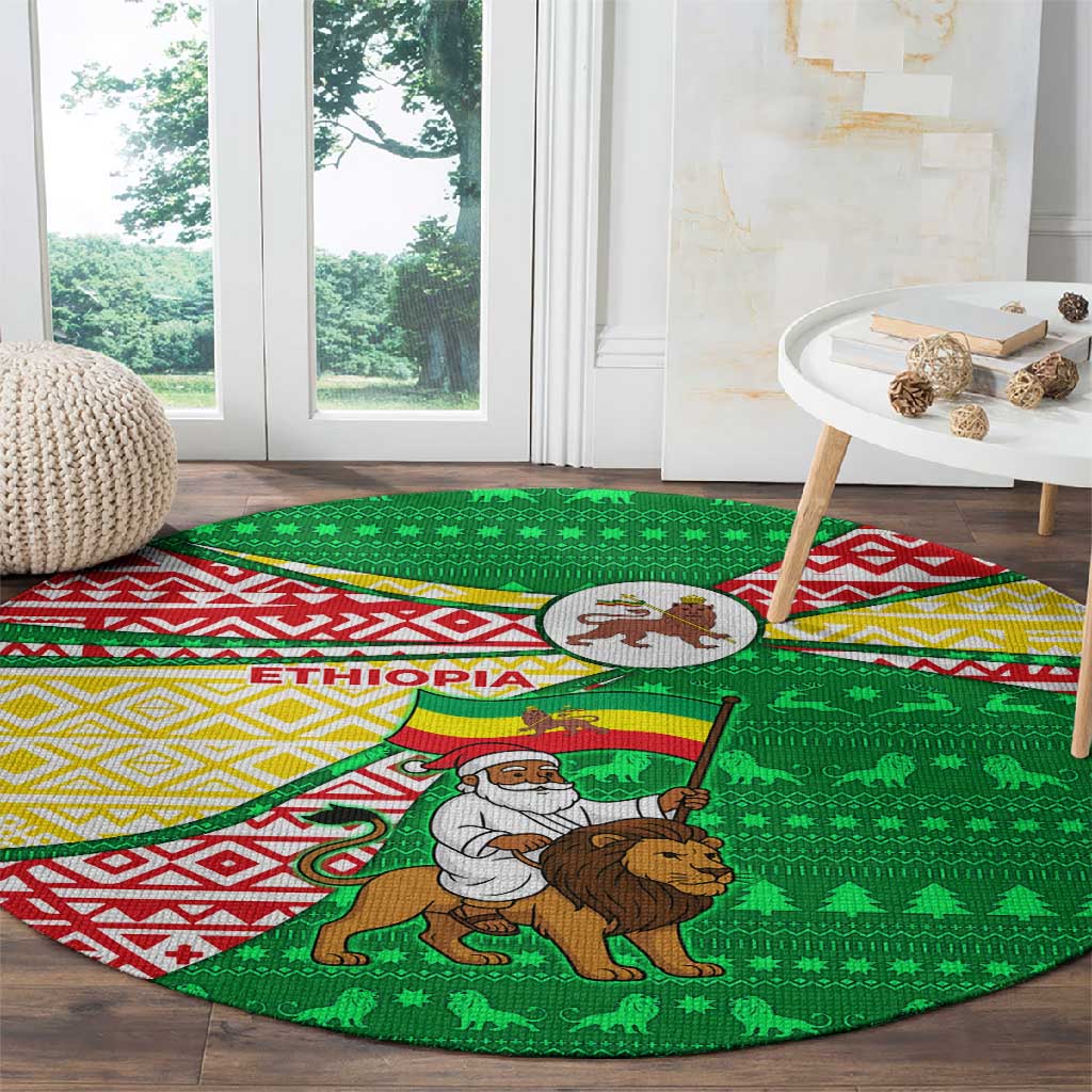 Ethiopia Christmas Round Carpet Santa Riding Lion Ethiopian Flag Colors and Tribal - African Pride