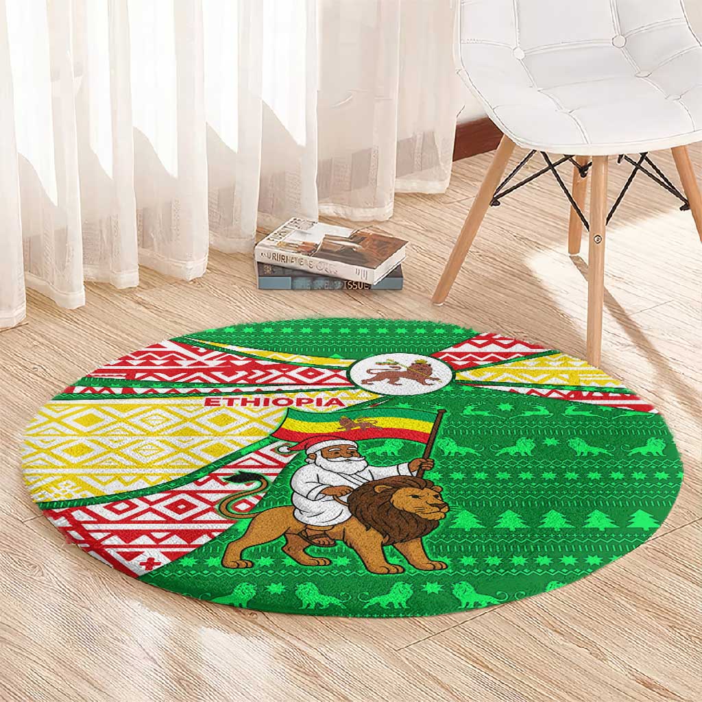 Ethiopia Christmas Round Carpet Santa Riding Lion Ethiopian Flag Colors and Tribal - African Pride