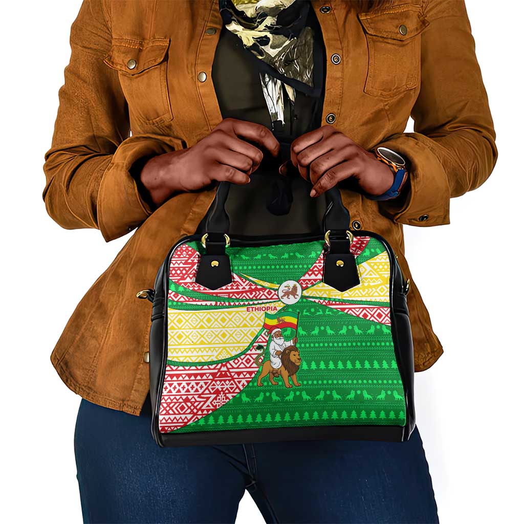 Ethiopia Christmas Shoulder Handbag Santa Riding Lion Ethiopian Flag Colors and Tribal - African Pride