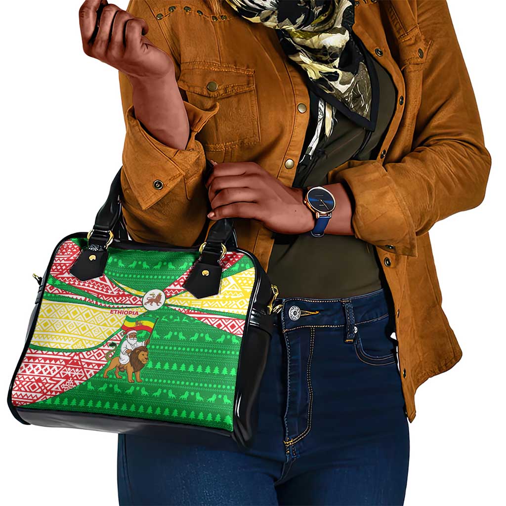 Ethiopia Christmas Shoulder Handbag Santa Riding Lion Ethiopian Flag Colors and Tribal - African Pride
