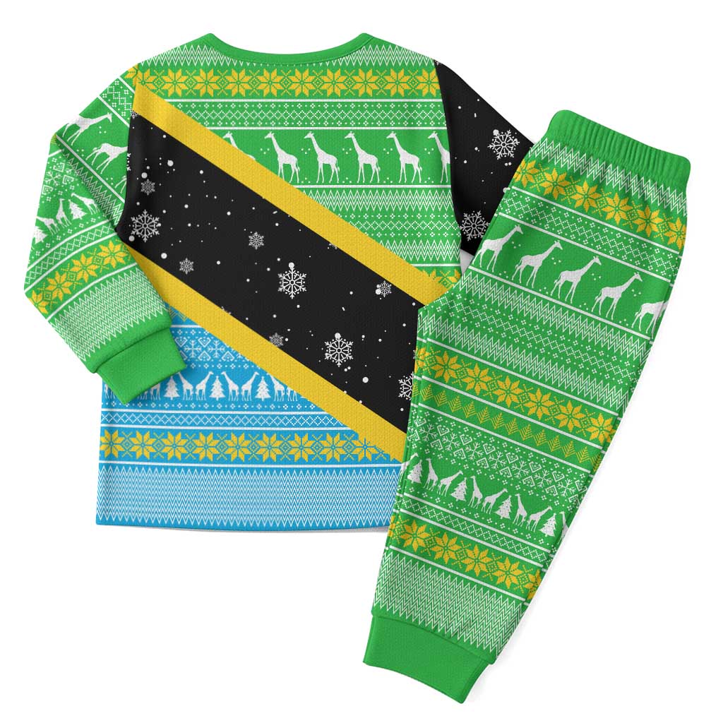 Tanzania Christmas Pajama Set Giraffe Christmas Tree Snowflakes and Flag - African Pride
