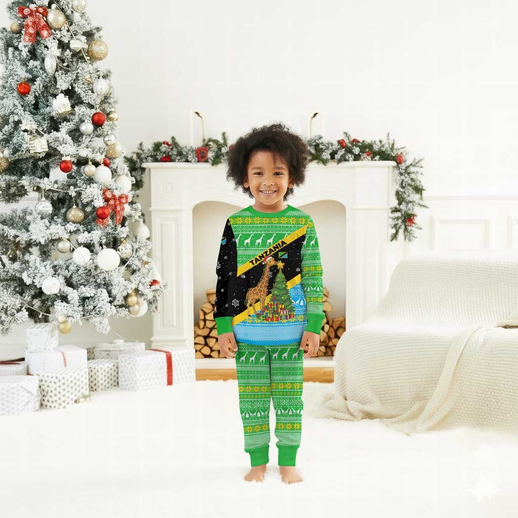 Tanzania Christmas Pajama Set Giraffe Christmas Tree Snowflakes and Flag - African Pride