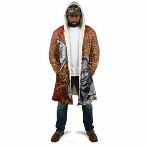 Julius Nyerere Cloak with Smiling Portrait, Tribal Pattern and Simplicity is Power Quote - African Pride