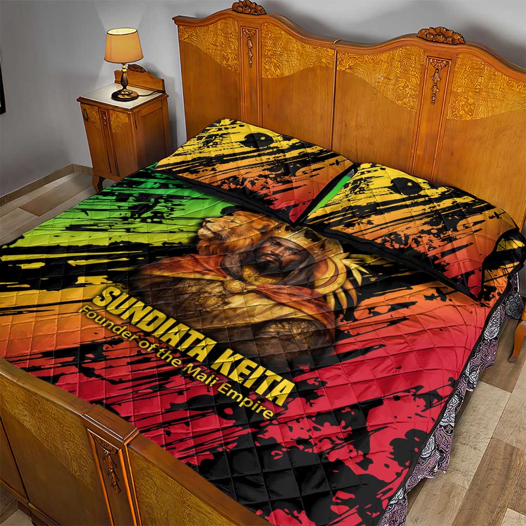 Sundiata Keita Quilt Bed Set with Regal Portrait, Lion of Mali Title and Bold Tribal Brushstroke Pattern - African Pride
