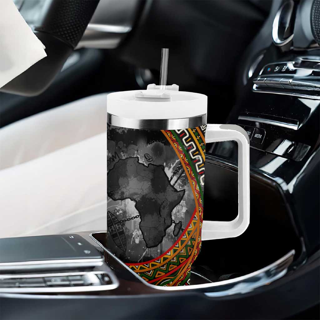 Amilcar Cabral Tumbler With Handle African Map with Chains Freedom Theme Revolutionary Liberation Tribute - African Pride
