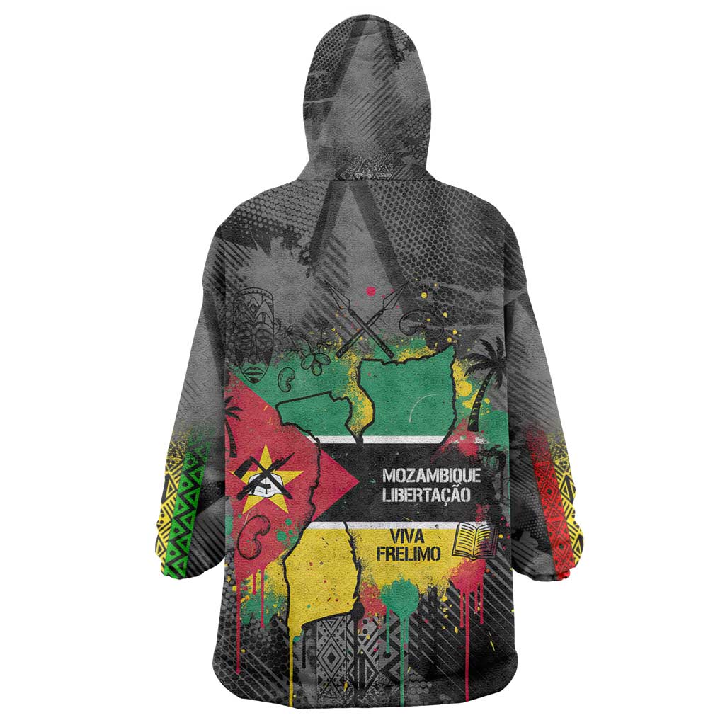 Samora Machel Wearable Blanket Hoodie Mozambique Liberation Graffiti Style Viva FRELIMO African Revolutionary - African Pride