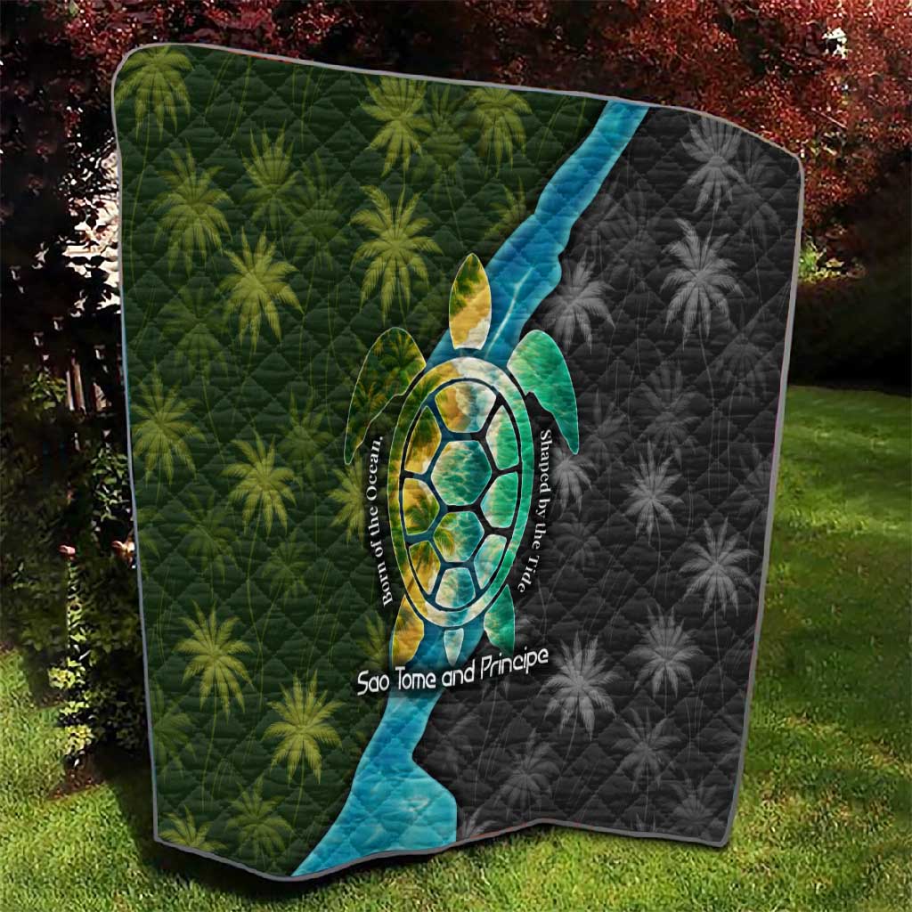 Sea Turtle Sao Tome and Principe Quilt Ocean Tide and Tropical Palm - African Pride