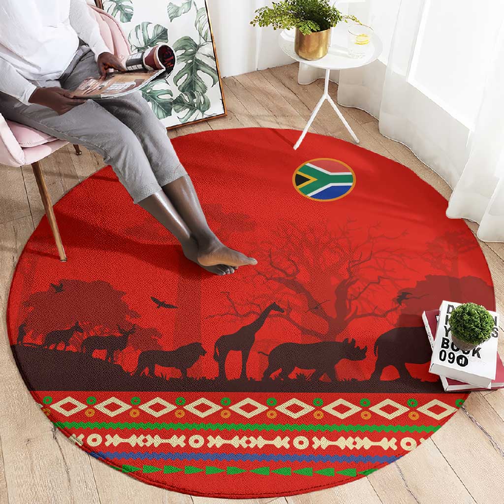 Wildlife South Africa Round Carpet Tribal Pattern National Flag Safari Silhouettes