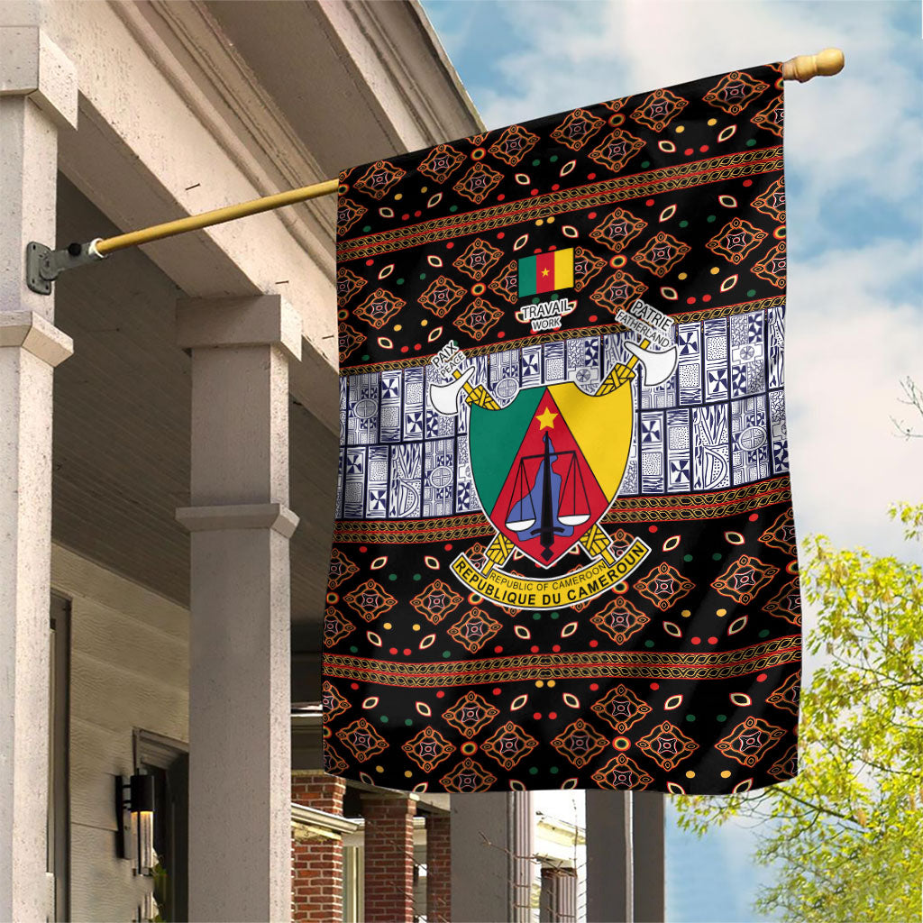 Cameroon Toghu Garden Flag Flag Coat Of Arms - Traditional Bamenda Art