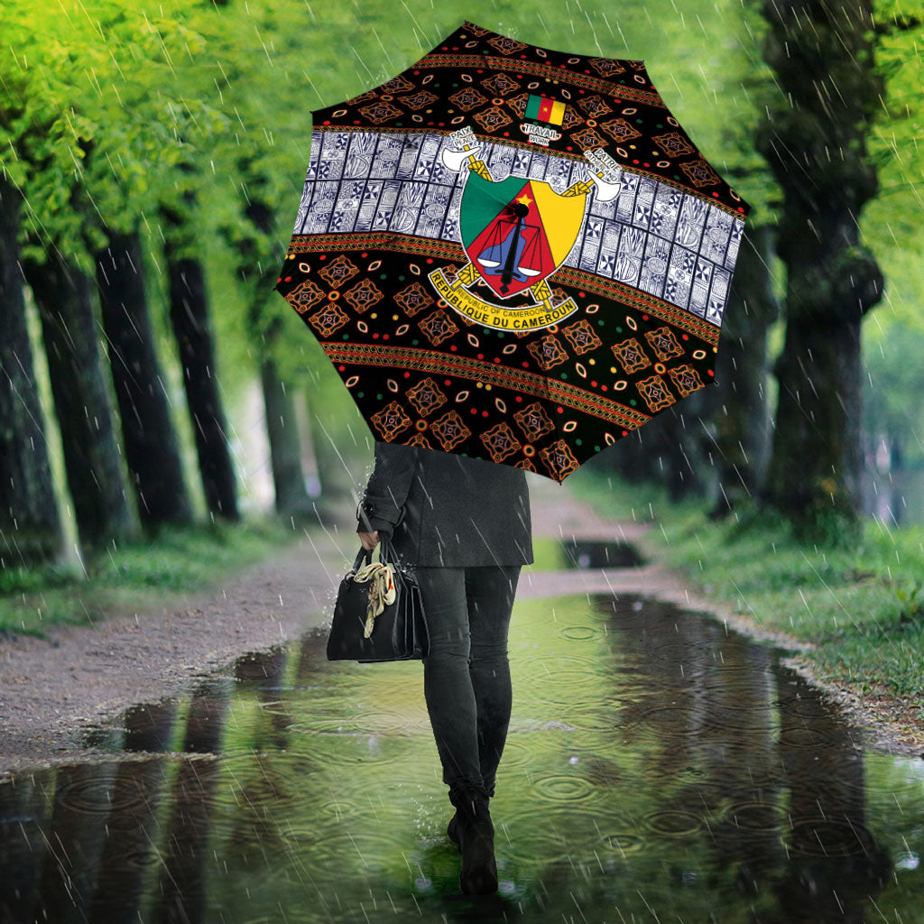 Cameroon Toghu Umbrella Flag Coat Of Arms - Traditional Bamenda Art