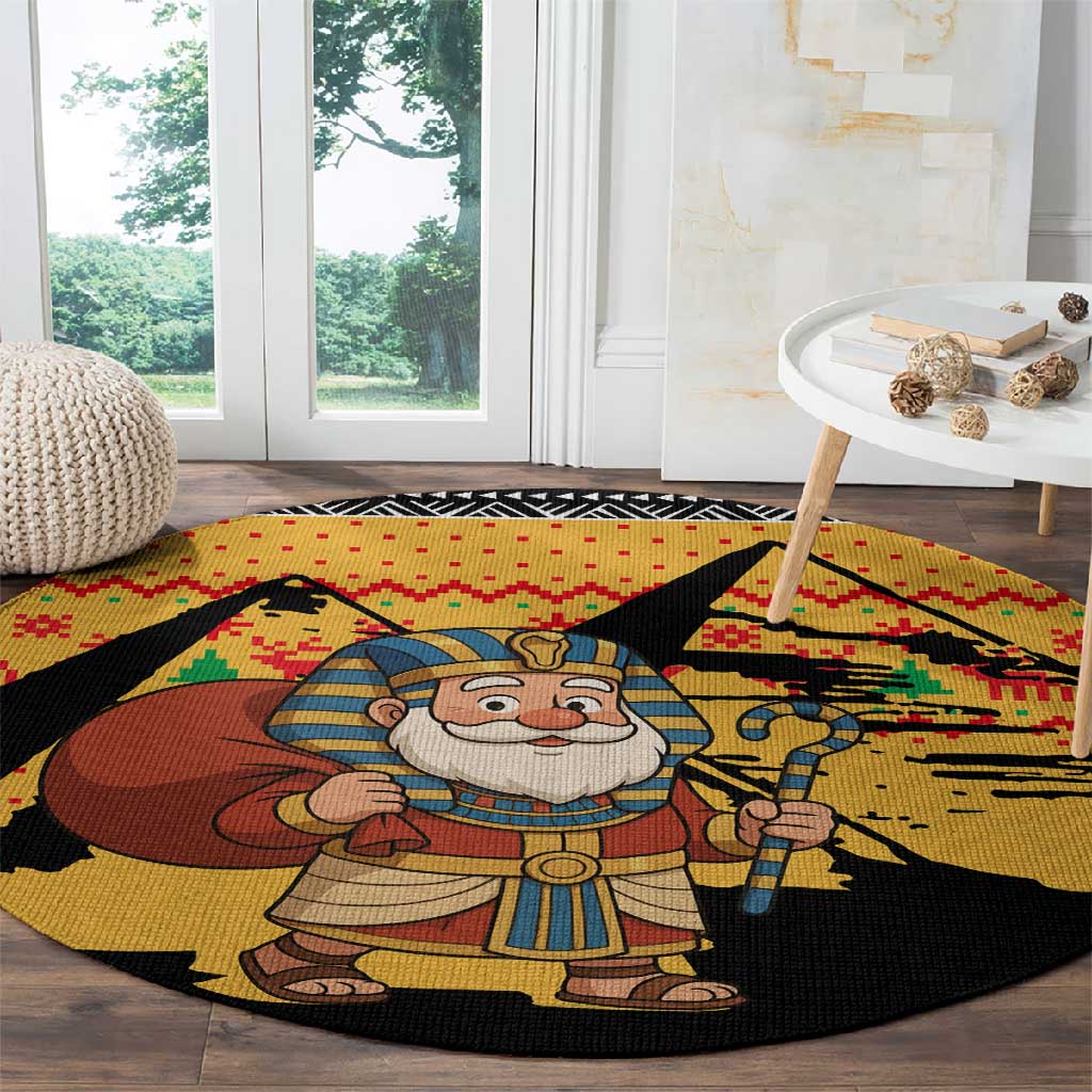 Egypt Christmas Round Carpet Pharaoh Santa Pyramids Eye of Horus and Ancient Egyptian - African Pride