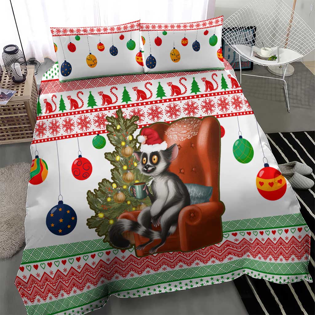Madagascar Christmas Bedding Set Lemur Santa Hat Holiday Tree - African Pride
