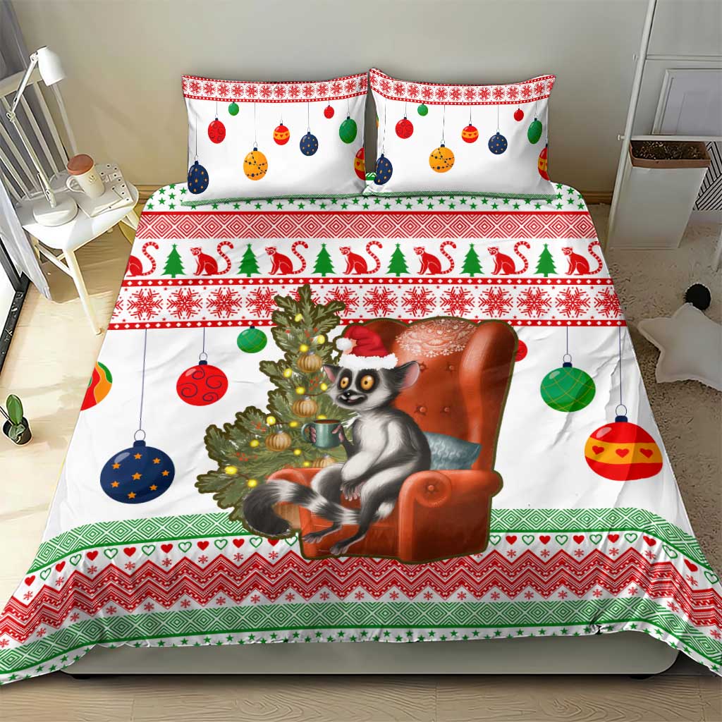 Madagascar Christmas Bedding Set Lemur Santa Hat Holiday Tree - African Pride