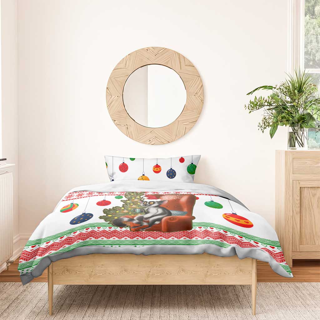 Madagascar Christmas Bedding Set Lemur Santa Hat Holiday Tree - African Pride