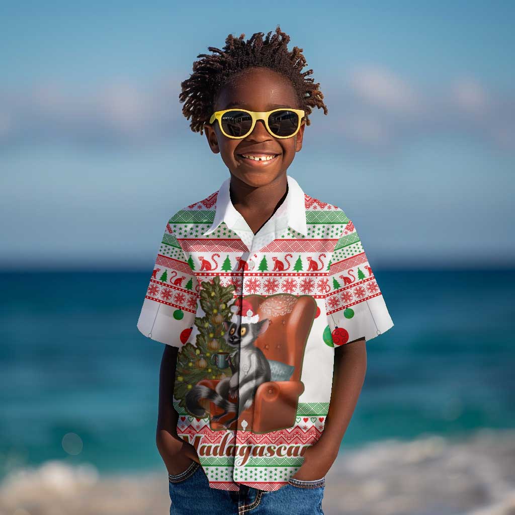 Madagascar Christmas Kid Hawaiian Shirt Lemur Santa Hat Holiday Tree - African Pride