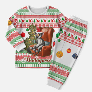 Madagascar Christmas Pajama Set Lemur Santa Hat Holiday Tree - African Pride