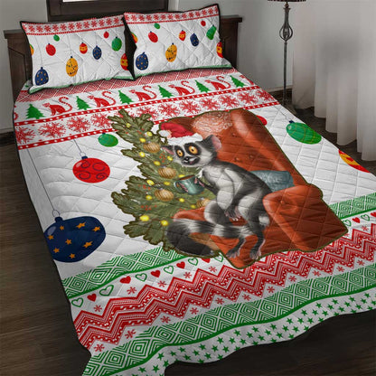 Madagascar Christmas Quilt Bed Set Lemur Santa Hat Holiday Tree - African Pride