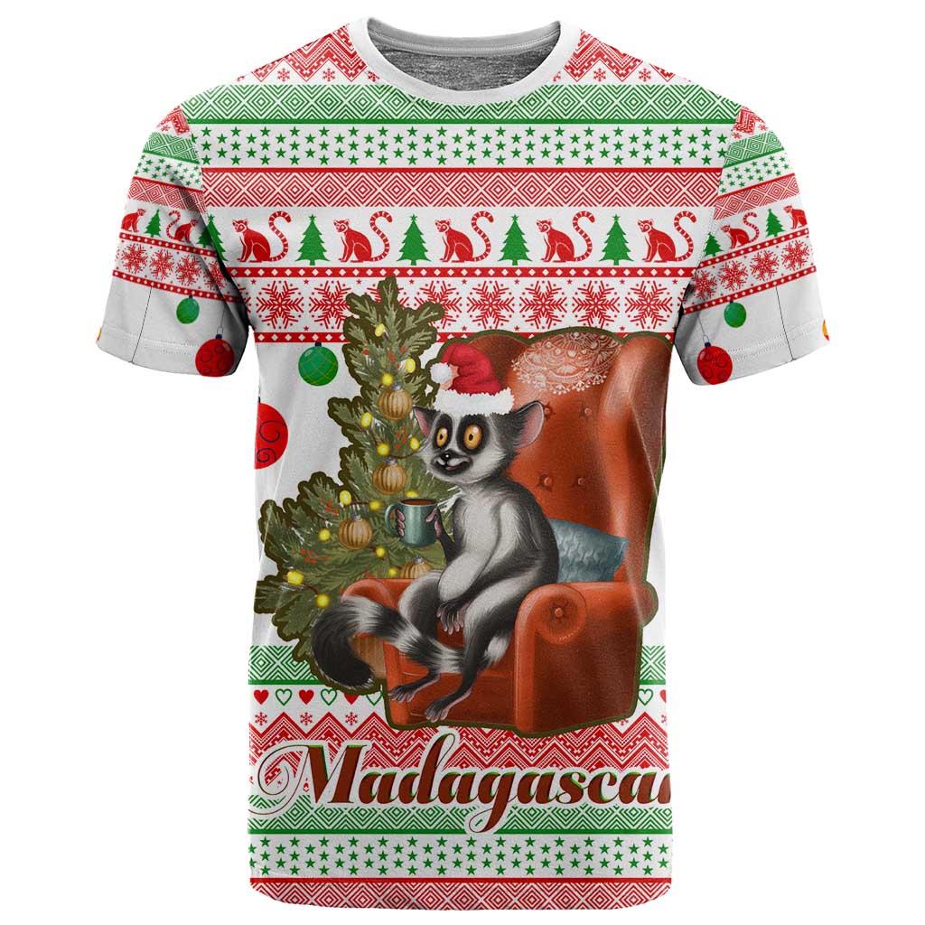 Madagascar Christmas T shirt Lemur Santa Hat Holiday Tree - African Pride